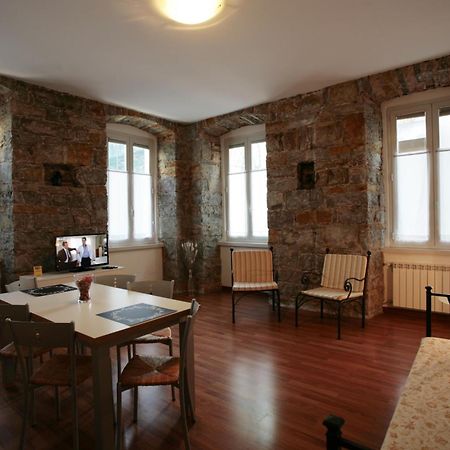 Residence Theresia- Tailor Made Stay Terst Pokoj fotografie